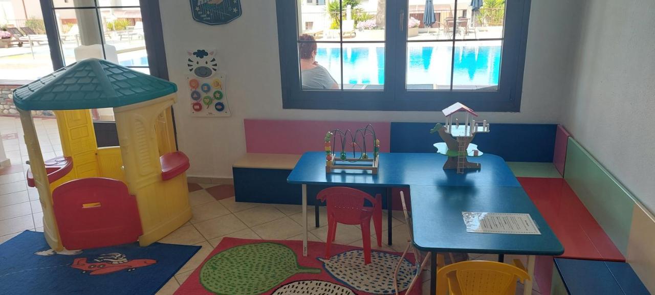 Amari Hotel Metamorfosi  Zewnętrze zdjęcie
