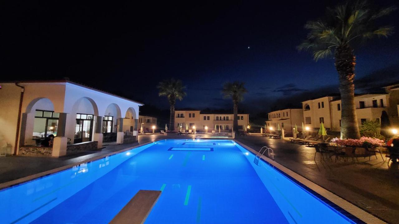 Amari Hotel Metamorfosi  Zewnętrze zdjęcie